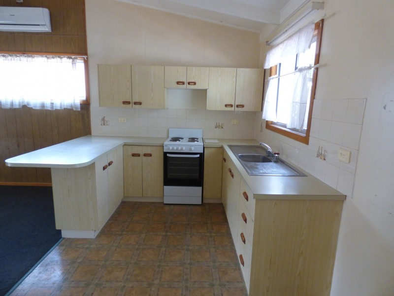 2/44 Derry Street, Roma QLD 4455