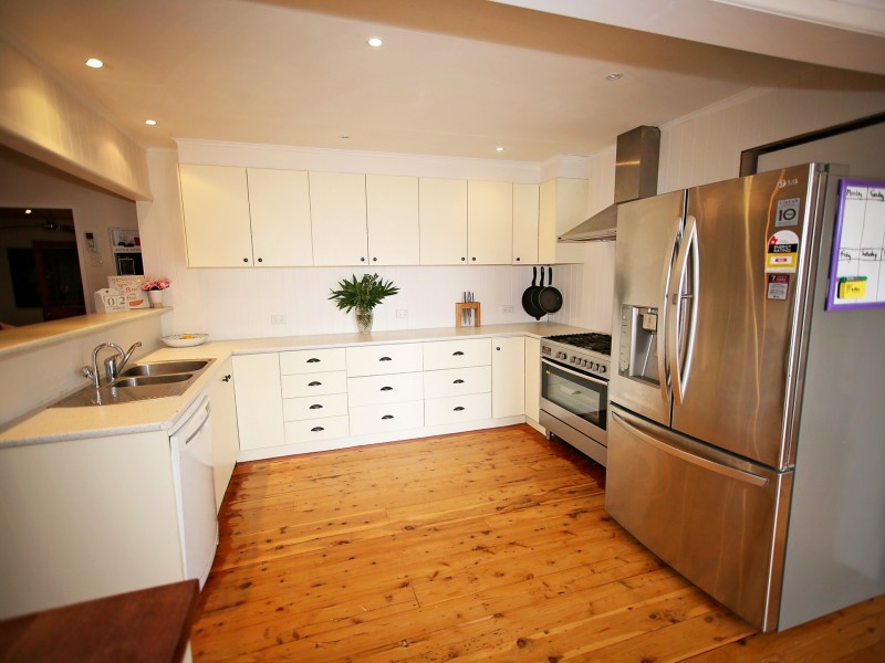 4 Gregory Street, Roma QLD 4455