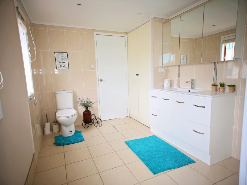 4 Gregory Street, Roma QLD 4455