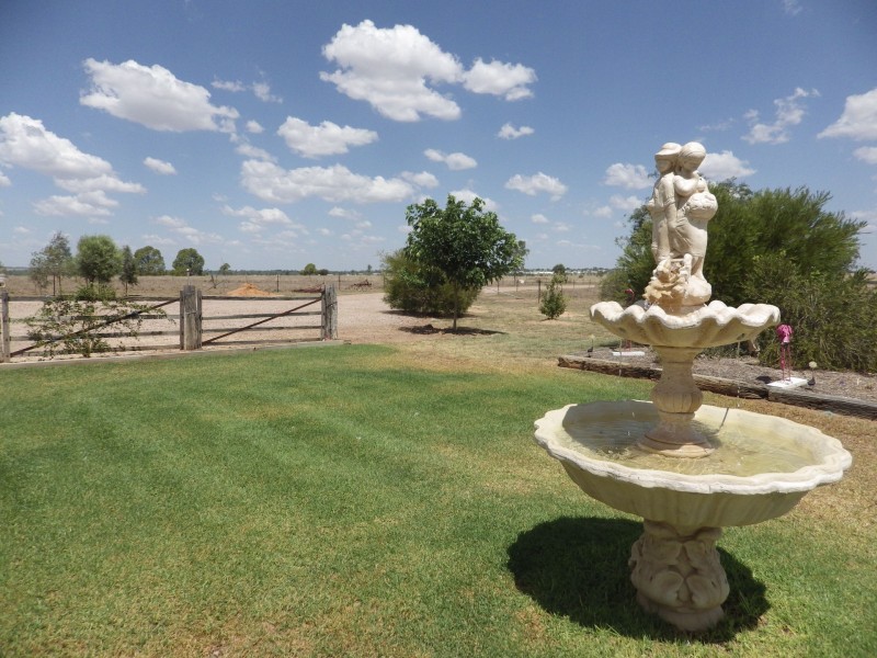 48 Orallo Road, Roma QLD 4455