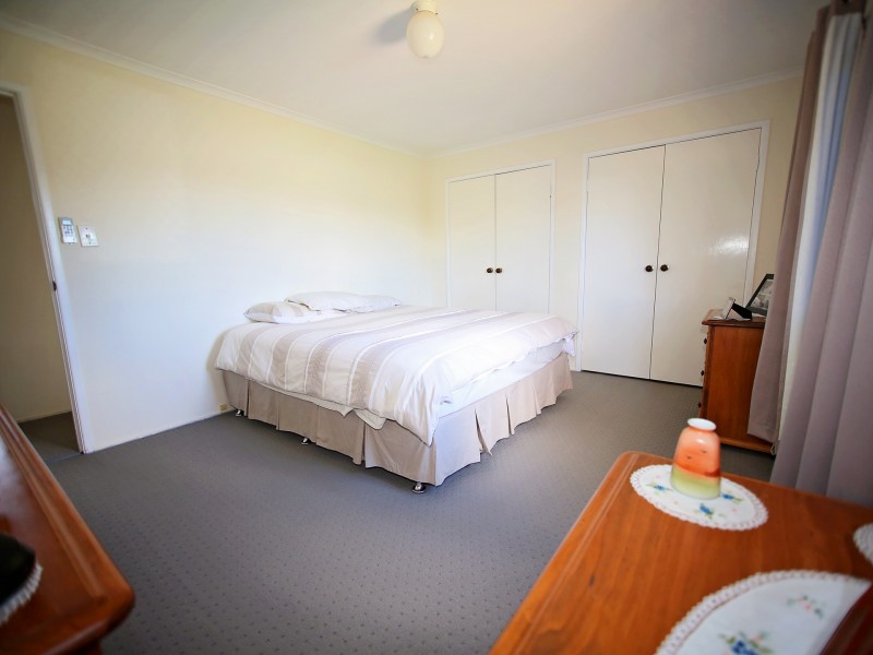 99 Miscamble Street, Roma QLD 4455