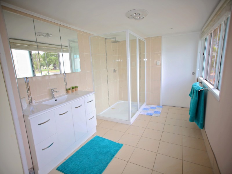 4 Gregory Street, Roma QLD 4455