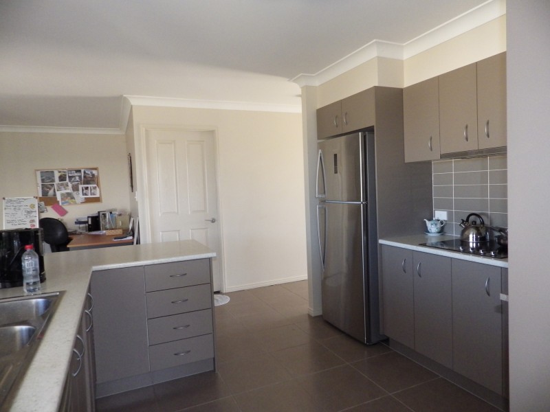 24 Everingham Avenue, Roma QLD 4455