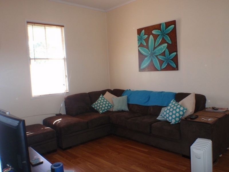 22 Hunter Street, Roma QLD 4455