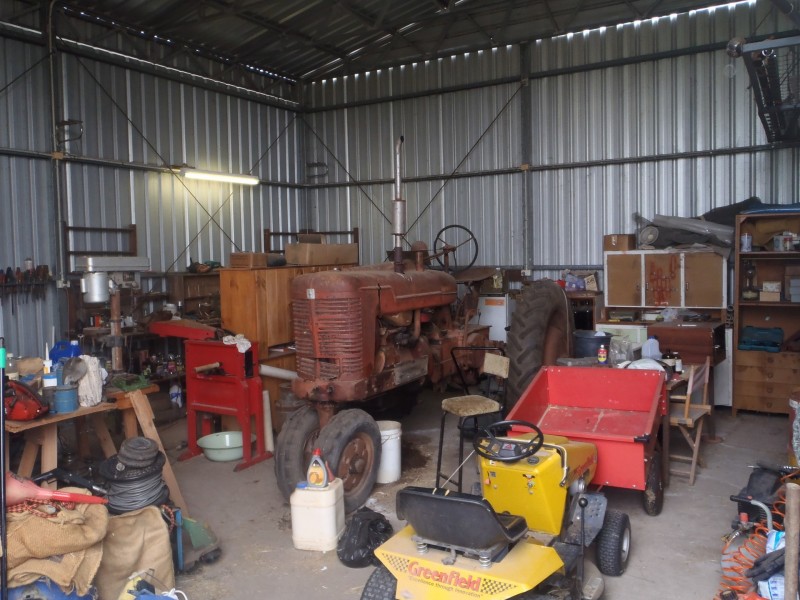 8 Railway Parade, Injune QLD 4454