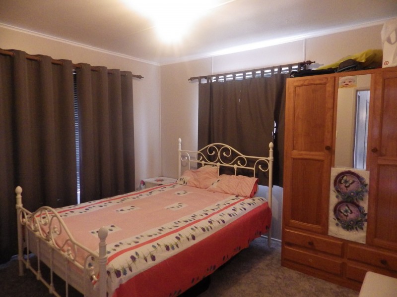 7-9 Station Street, Injune QLD 4454