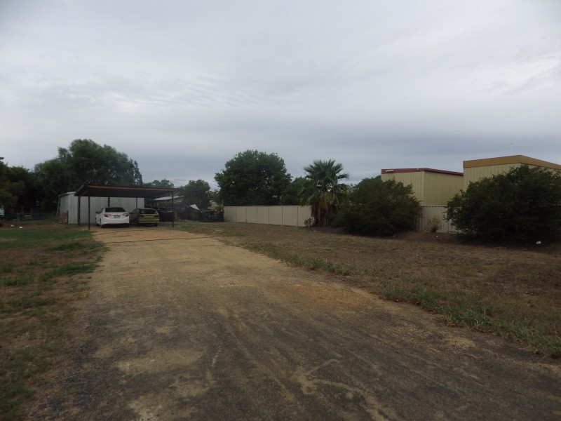 7-9 Station Street, Injune QLD 4454