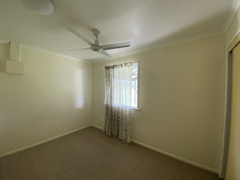 33 Edinburgh Street, Mitchell QLD 4465