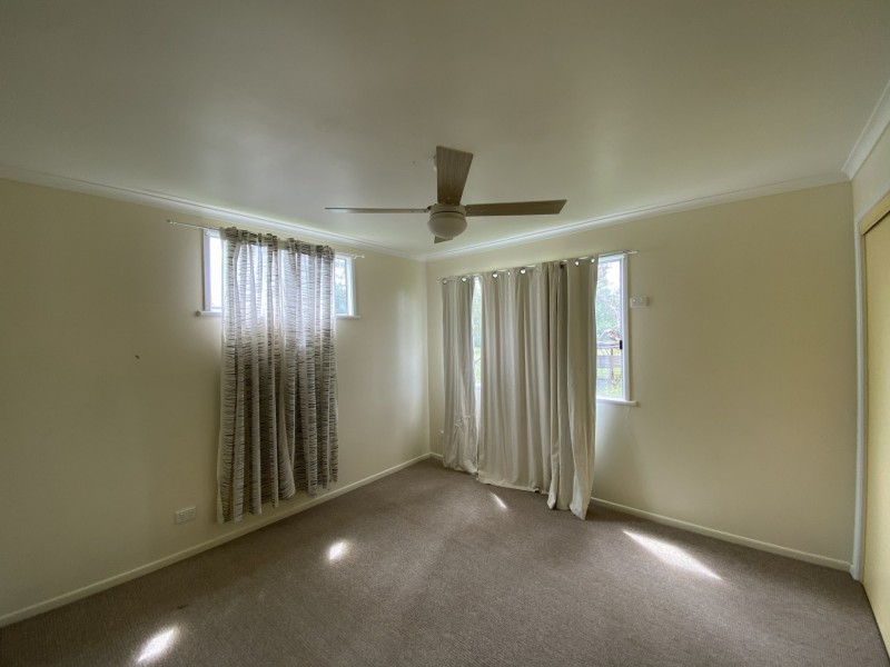 33 Edinburgh Street, Mitchell QLD 4465