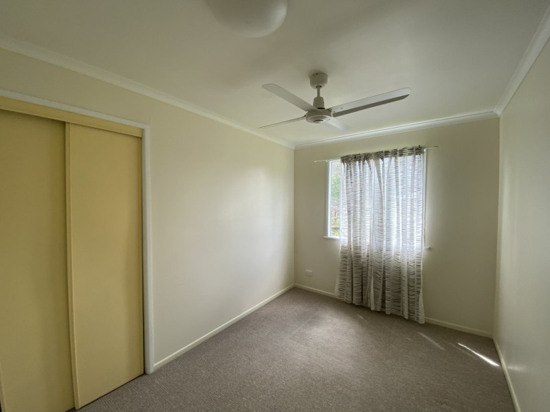 33 Edinburgh Street, Mitchell QLD 4465