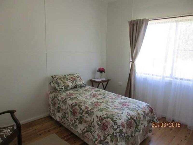 1 Eton Street, Mitchell QLD 4465