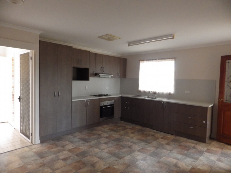 157 Alice Street, Mitchell QLD 4465