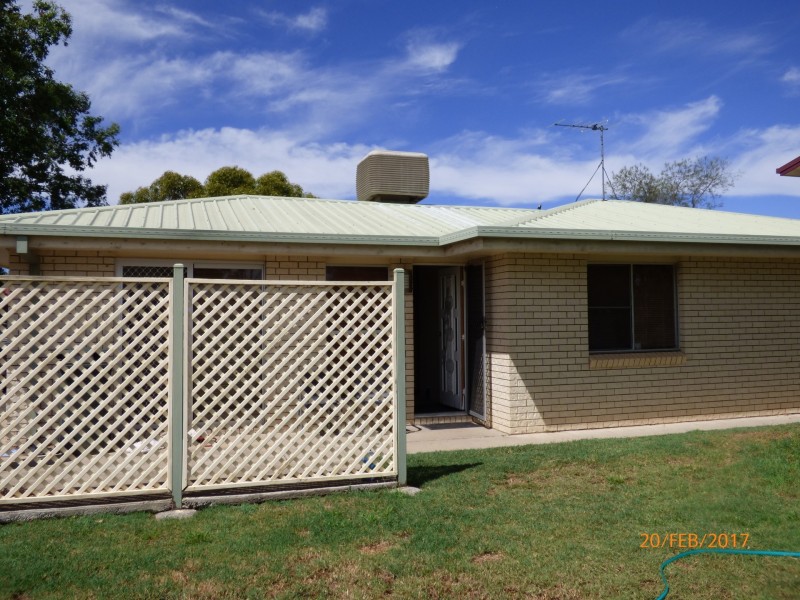 16 Beitz Street, Roma QLD 4455