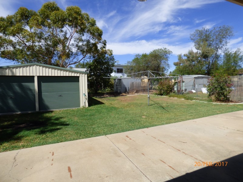 16 Beitz Street, Roma QLD 4455