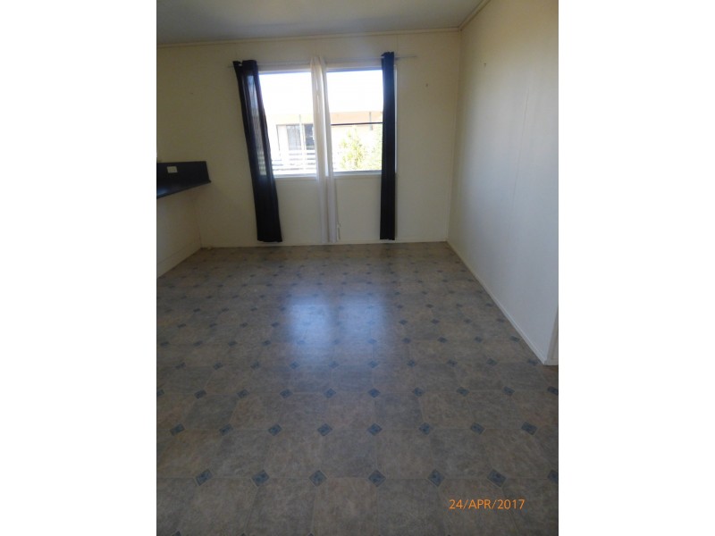 129 Quintin Street, Roma QLD 4455