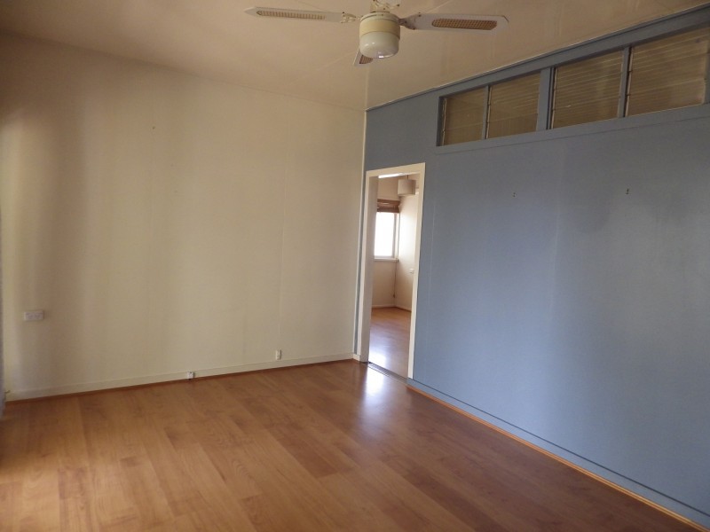 14 Russell Street, Roma QLD 4455