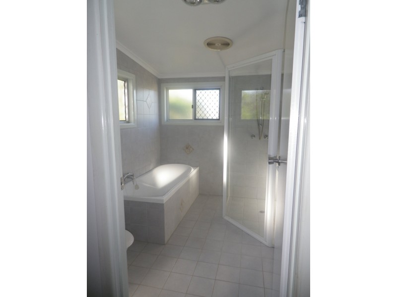 34 Derry Street, Roma QLD 4455