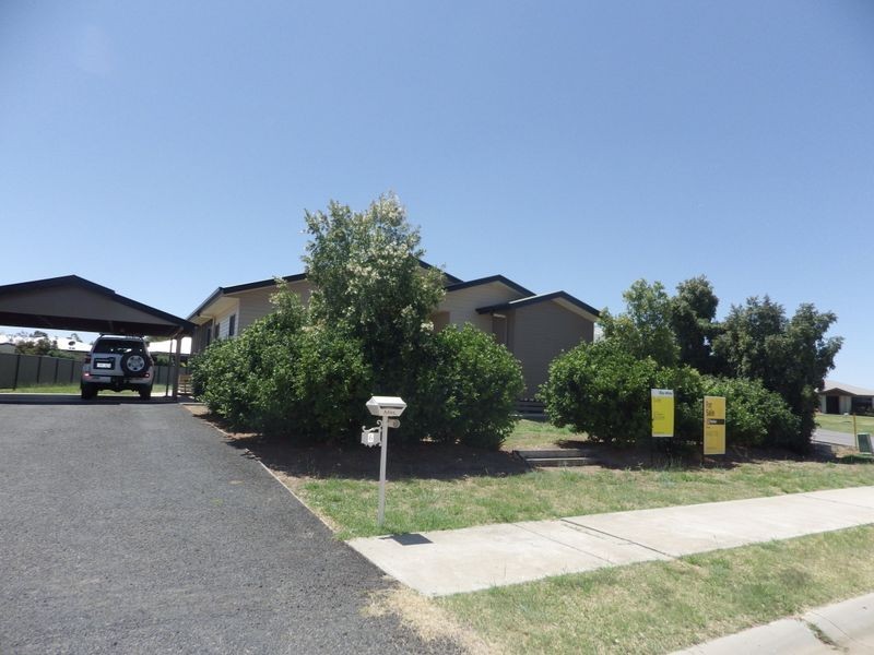 6 Lockyer Crescent, Roma QLD 4455
