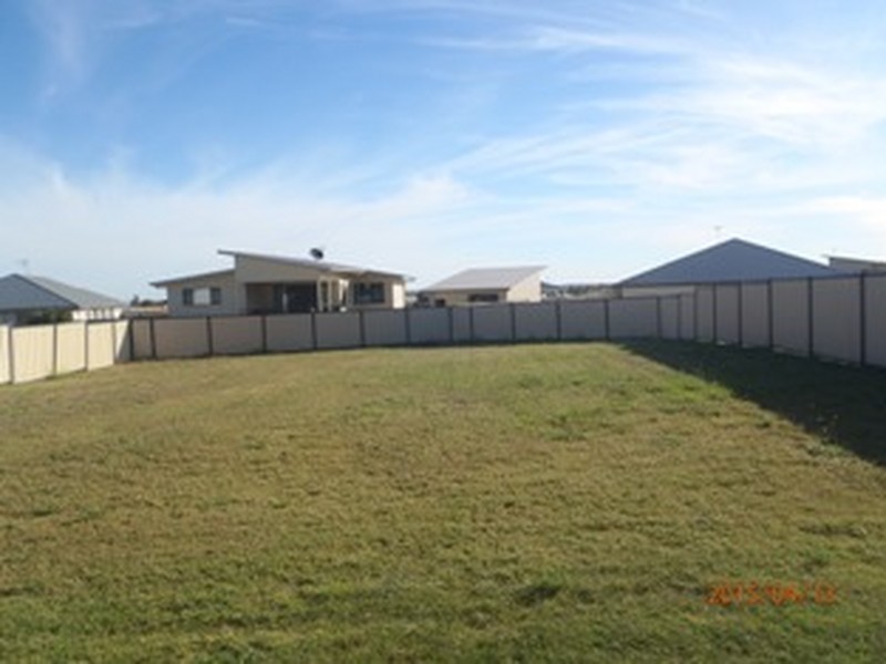 11 Lockyer Crescent, Roma QLD 4455