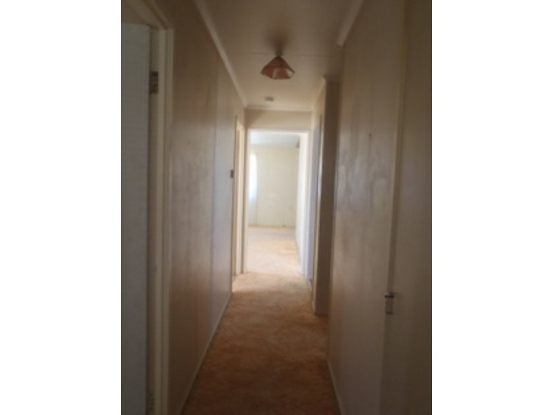 8 Foott Street, Roma QLD 4455