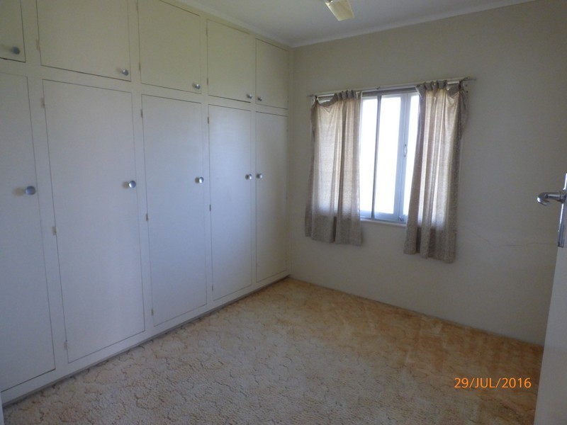 26 Luff Street, Roma QLD 4455