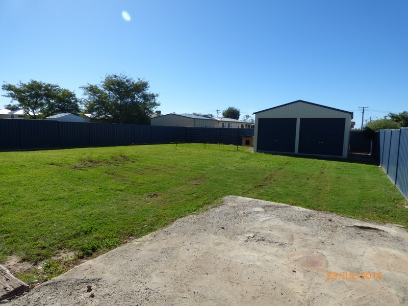26 Luff Street, Roma QLD 4455