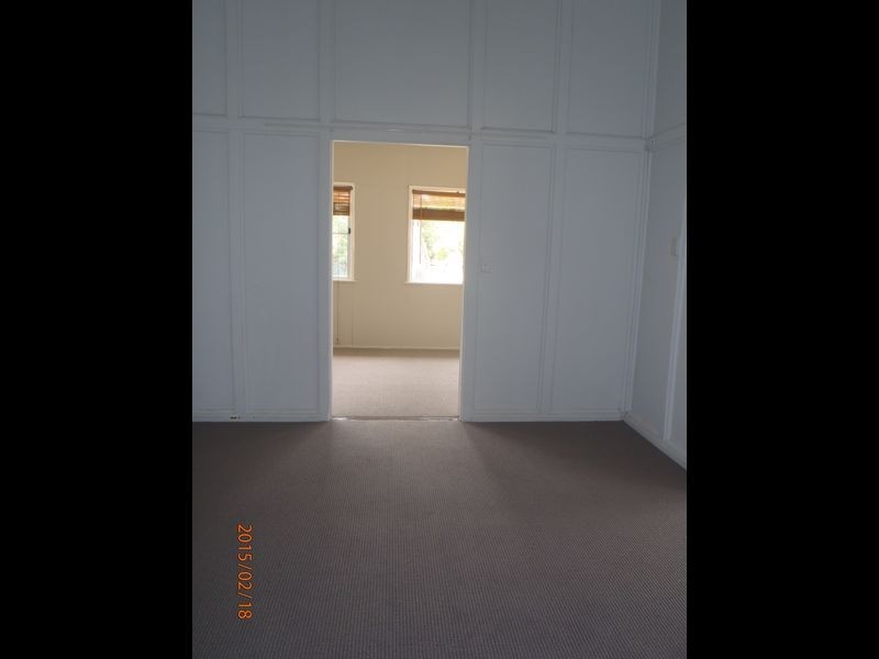 110 Northern Road, Roma QLD 4455