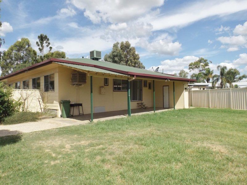 110 Northern Road, Roma QLD 4455