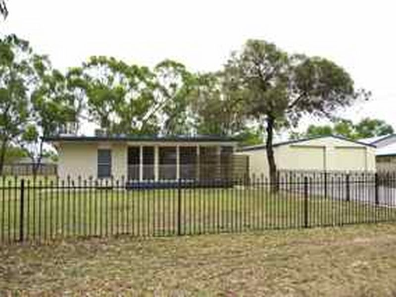 5 Borland Street, Roma QLD 4455