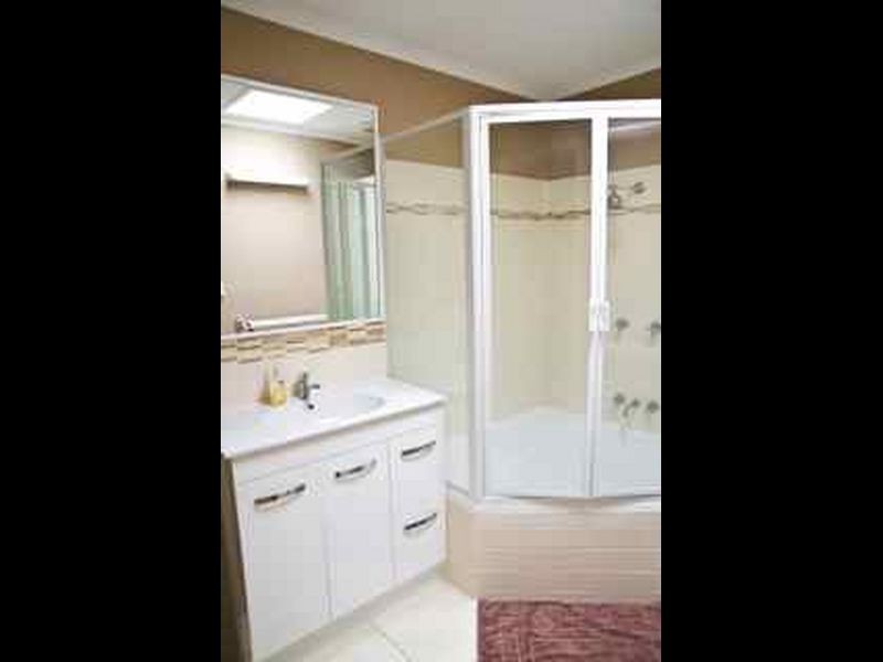 5 Borland Street, Roma QLD 4455