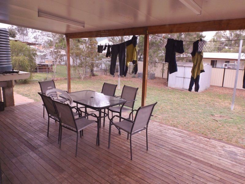 35 Taylor Street, Roma QLD 4455