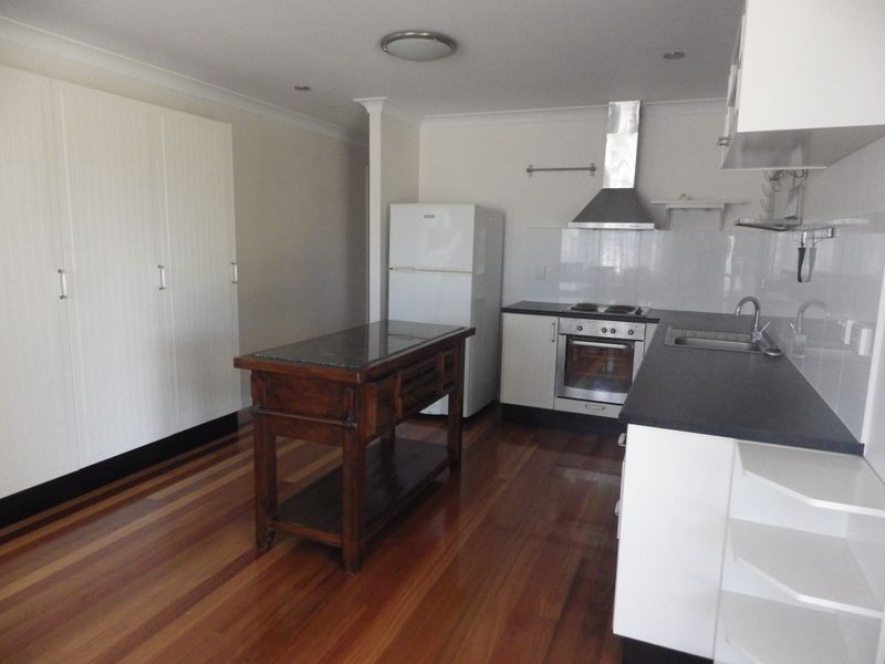 37 Mary Street, Mitchell QLD 4465