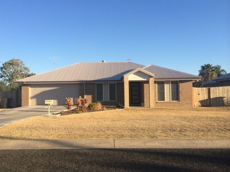 16 Courtney Street, Roma QLD 4455