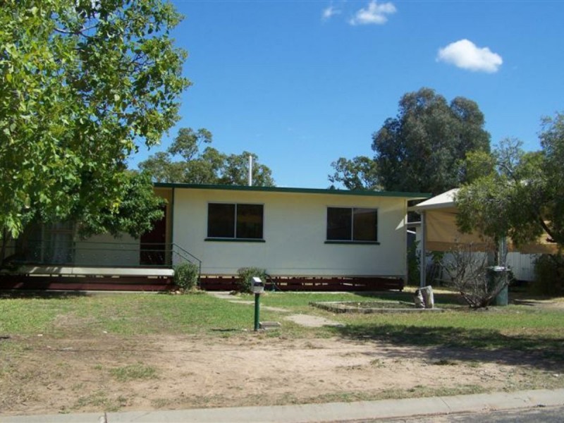 3 Wright Street, Roma QLD 4455