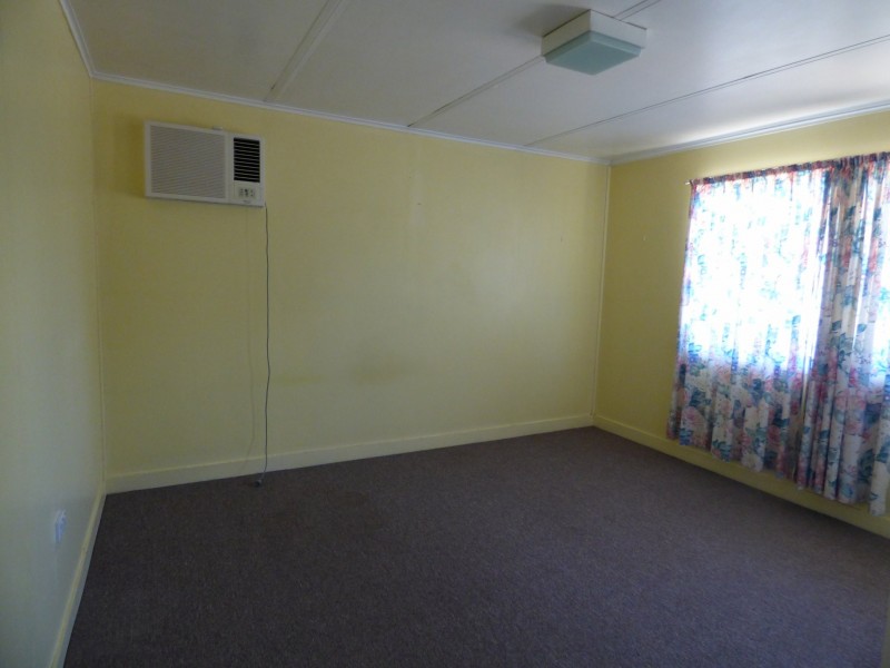 3 Wright Street, Roma QLD 4455
