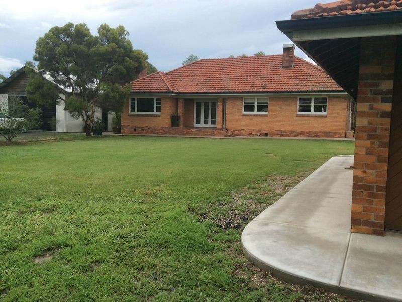 13-21 Northern Road, Roma QLD 4455