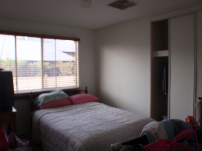 17 Alex Parade, Roma QLD 4455