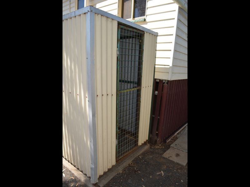 30 Northern Road, Roma QLD 4455