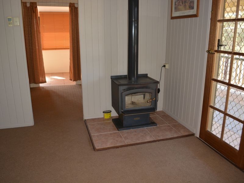 30 Northern Road, Roma QLD 4455