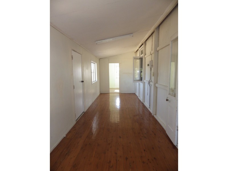 132 Arthur Street, Roma QLD 4455