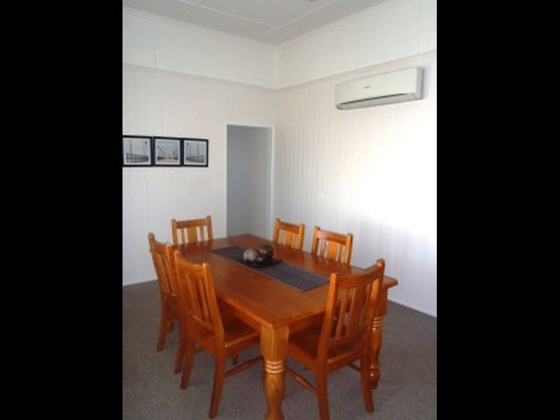 35 Bowen Street, Roma QLD 4455