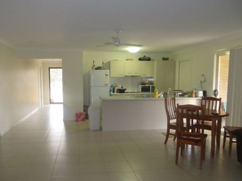 16 Courtney Street, Roma QLD 4455