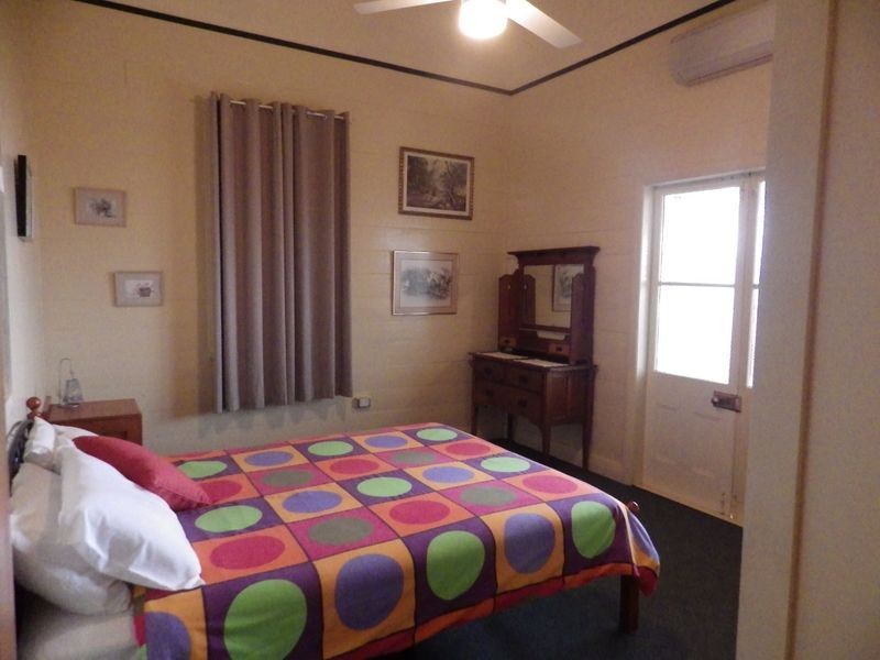 34 Robusta Drive, Roma QLD 4455