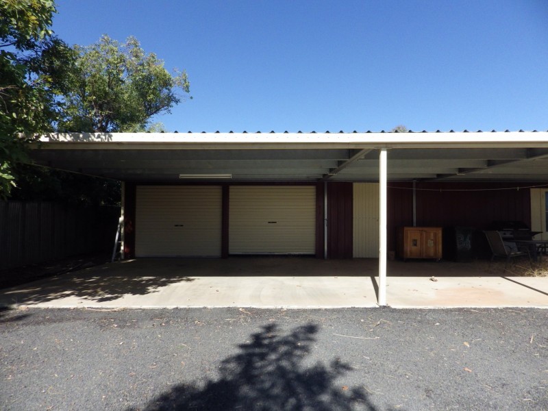 34 Robusta Drive, Roma QLD 4455