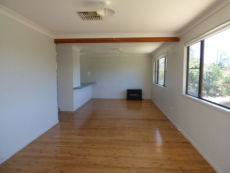 24 Derry Street, Roma QLD 4455