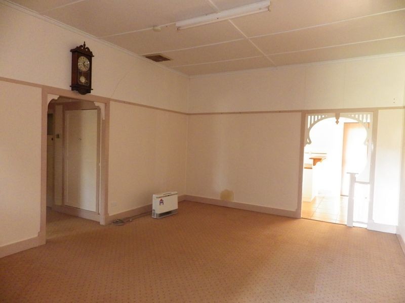 21 William Street, Roma QLD 4455