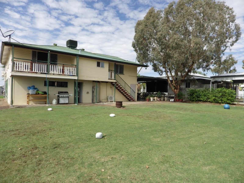 21 William Street, Roma QLD 4455