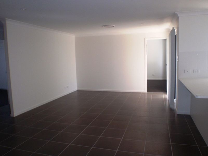 17 Edna Street, Roma QLD 4455