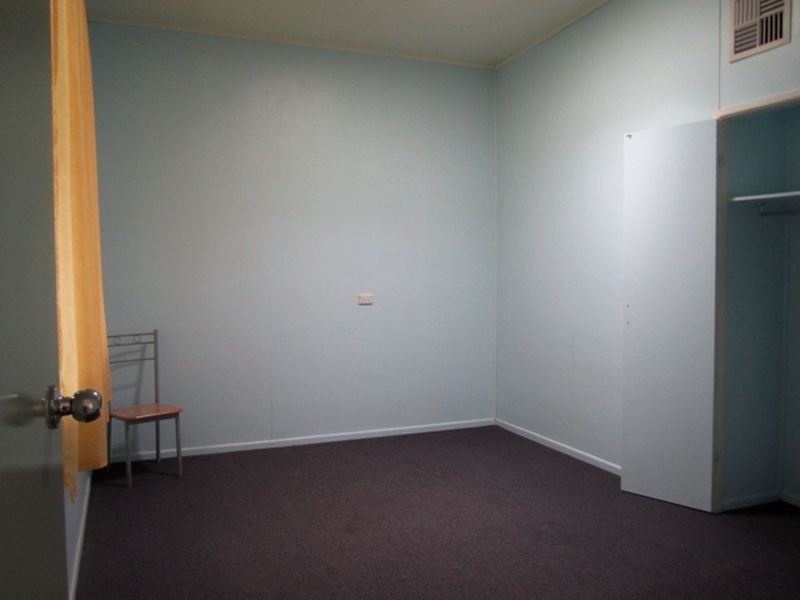 19 Creek Street, Yuleba QLD 4427