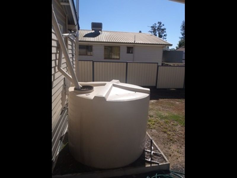 14 Feather Street, Roma QLD 4455